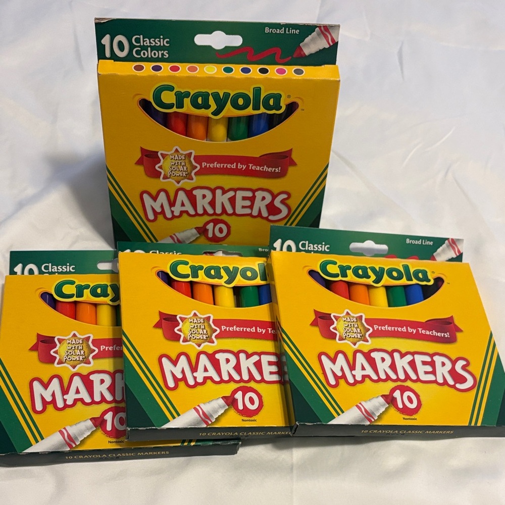 5 Packs New Crayola Classic Markers - Yellow, Red, Blue, Green